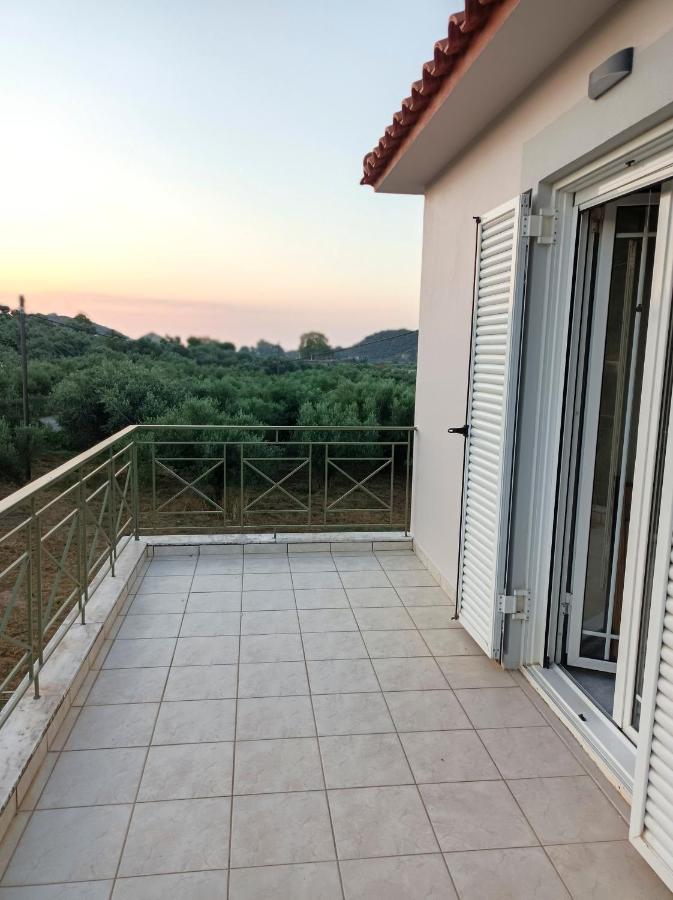 Zoi'S Hοuse.Vacation Home In Mani Near Vathi Beach Екстериор снимка