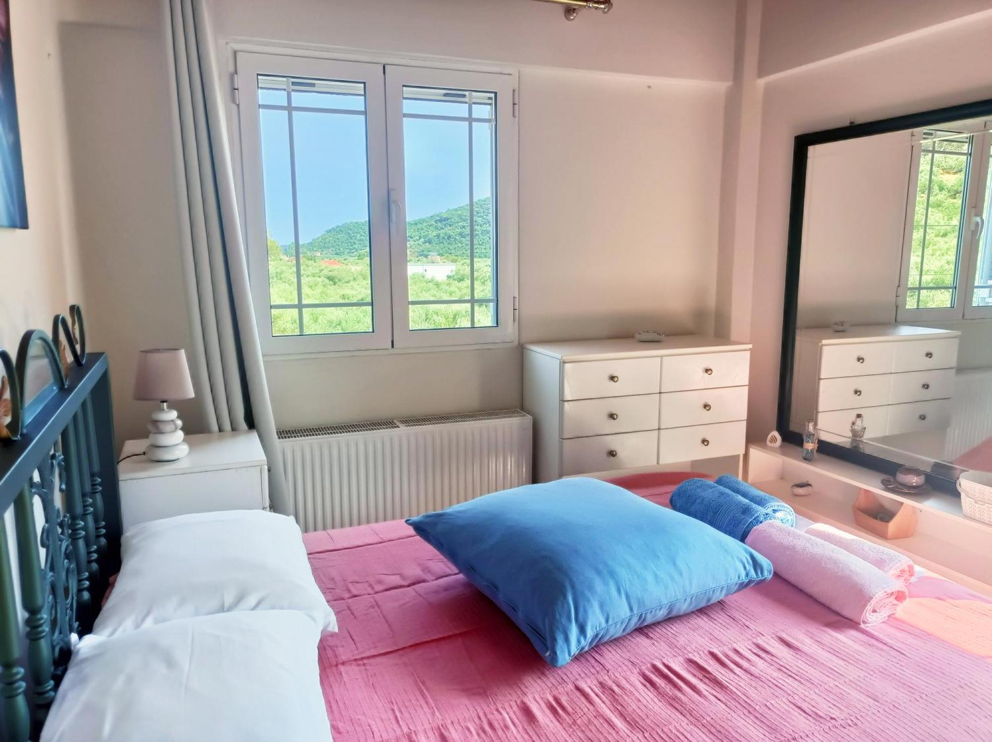 Zoi'S Hοuse.Vacation Home In Mani Near Vathi Beach Екстериор снимка